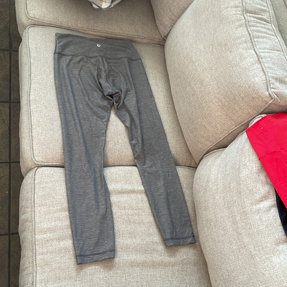 Lululemon leggings - Picture 3 of 4